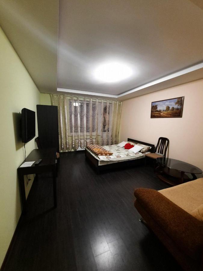 Шикарная 2К Квартира Центральный Парк Университет 70М Irpin Exteriör bild